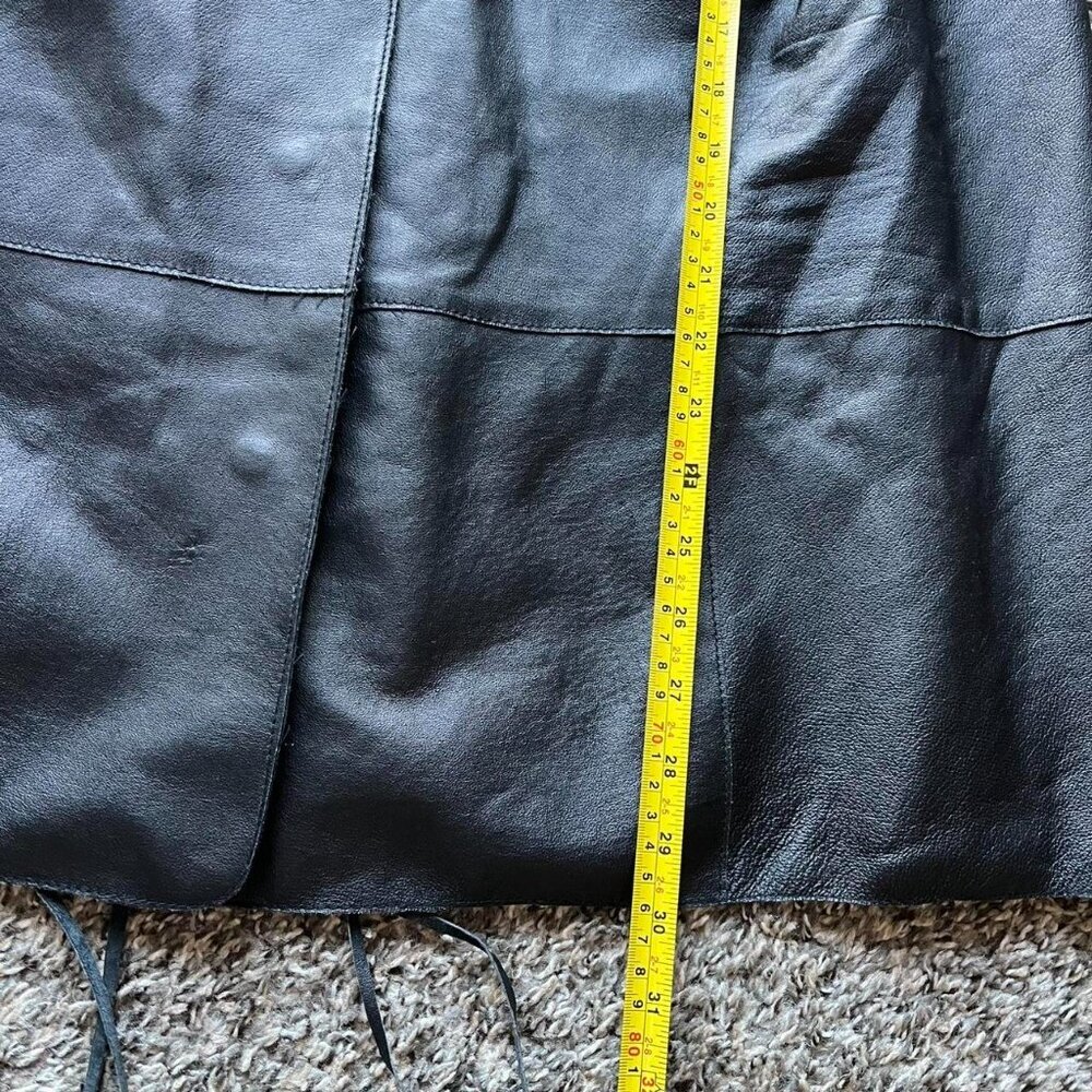 Vintage Newport News Black Genuine Leather Jacket Women 26W Fringe Lace Up Biker - Picture 8 of 8